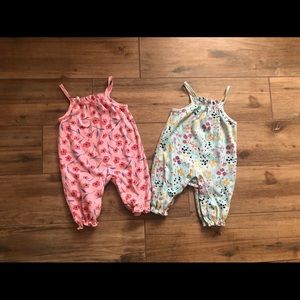 Set of Rompers💕
